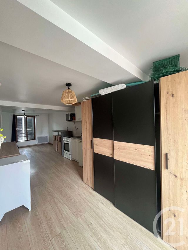 Appartement Studio à louer DAMMARTIN EN GOELE