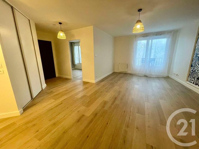 Appartement F3 à vendre - 3 pièces - 66.0 m2 - DAMMARTIN EN GOELE - 77 - ILE-DE-FRANCE - Century 21 Gp Immobilier